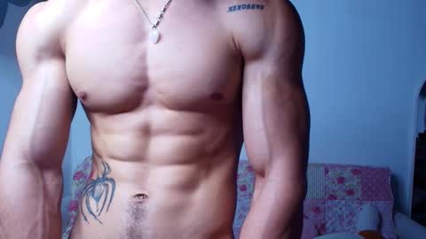 Snapshot of arnold_black69 chatting on February 11, 11:22 pm arnold black online show from February 11, 11:22 pm