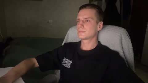 arnolngang online show from March 1, 2:32 pm