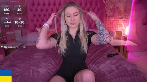 AROLINA online show from October 7, 9:44 pm