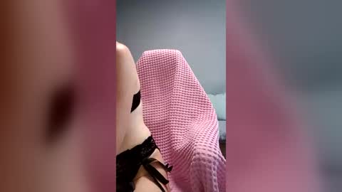 Aromalovee online show from July 2, 2:33 pm