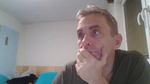 aromannn online show from October 20, 6:13 pm