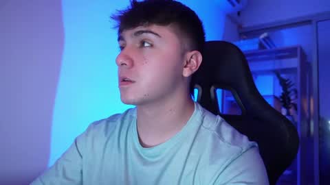 aron__cooper online show from April 14, 1:36 pm