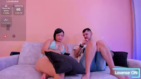 Aron and Luna online show from October 25, 4:18 pm