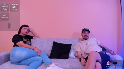 Aron and Luna online show from October 17, 3:16 pm