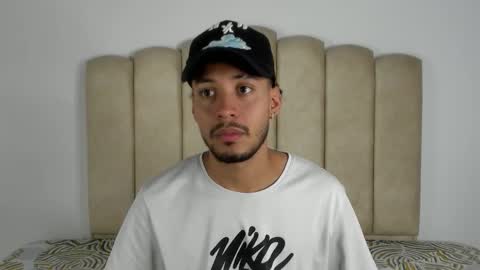 aron cooper online show from October 21, 3:11 am