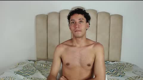 aron cooper online show from October 29, 5:20 am