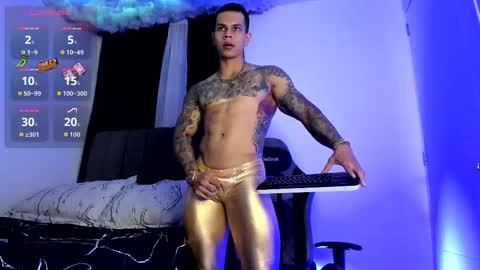 Snapshot of arondark chatting on September 11, 11:06 pm DarkMaster online show from September 11, 11:06 pm