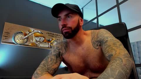 AronGrant online show from October 12, 11:58 am