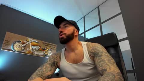 AronGrant online show from February 2, 8:45 am