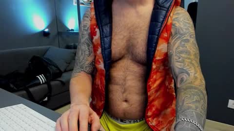 AronGrant online show from October 16, 11:10 am