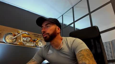 AronGrant online show from September 28, 9:07 am