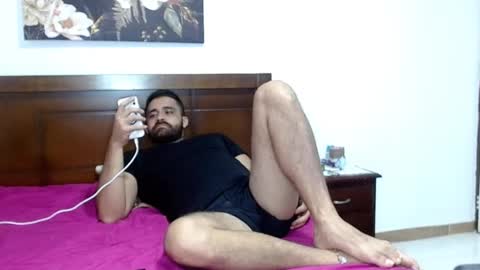 aronmiller online show from October 5, 8:49 pm