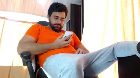 aronmiller online show from February 16, 3:54 pm