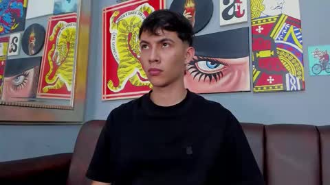 Arontawers online show from April 11, 7:07 pm