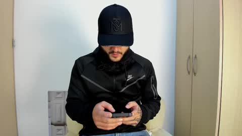 Aron online show from February 2, 4:31 am