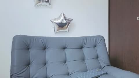   online show from September 25, 7:54 pm