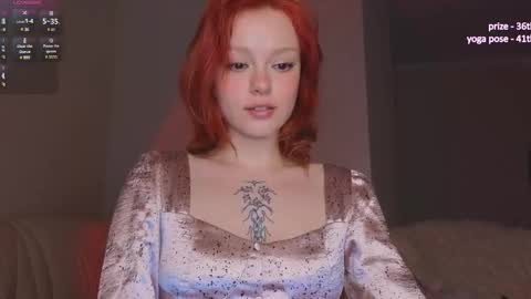 Snapshot of artemisa_meows chatting on December 25, 10:37 pm SEE U THURSDAY online show from December 25, 10:37 pm
