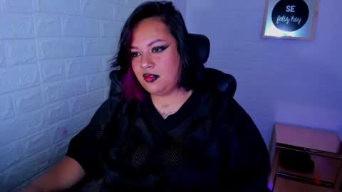 artenisa_tay69 online show from September 27, 5:16 am