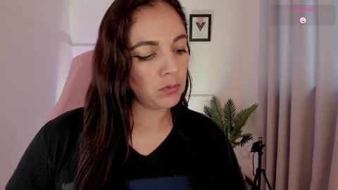 Eli online show from February 12, 6:51 pm