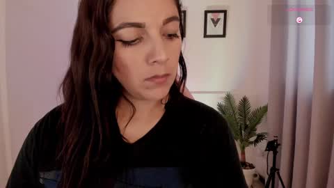 Eli online show from February 12, 3:38 pm