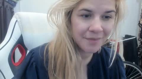 MIA online show from October 15, 7:53 am