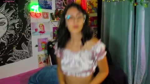 Isabella Cherry online show from May 7, 1:56 am