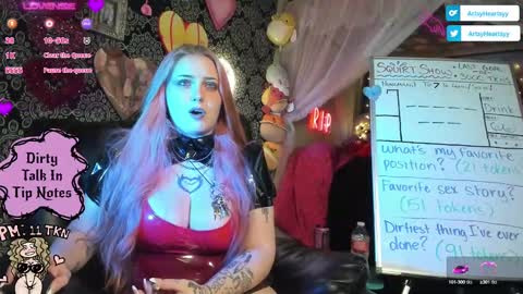 ArtsyHeartsyy online show from September 30, 12:54 am