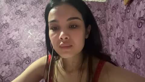 Amina online show from March 3, 7:10 pm