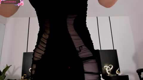 hellen online show from February 24, 1:47 pm