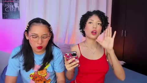 Ariana and Kelsieh online show from March 31, 12:11 am