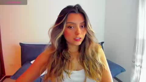 Snapshot of ary_cam230 chatting on September 12, 8:55 pm Zahaara online show from September 12, 8:55 pm