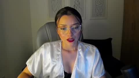 Snapshot of ary_cam230 chatting on December 21, 1:58 am Zahaara online show from December 21, 1:58 am