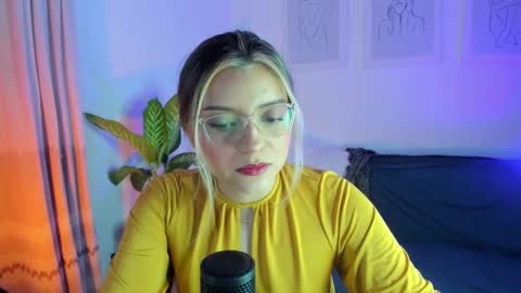 Snapshot of ary_cam230 chatting on February 16, 12:30 am Zahaara online show from February 16, 12:30 am