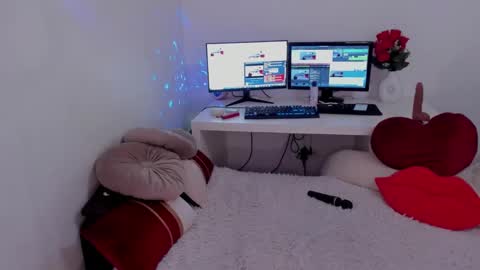 Snapshot of aryahunt chatting on February 23, 12:48 pm Arianacustom videos available for sale try my special vibes 112233111222333 private copy at request online show from February 23, 12:48 pm