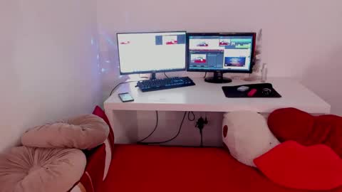 Snapshot of aryahunt chatting on January 30, 7:29 am Arianacustom videos available for sale try my special vibes 112233111222333 private copy at request online show from January 30, 7:29 am