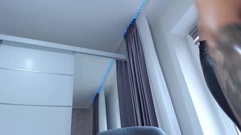 AryanAian1 online show from October 1, 2:05 pm