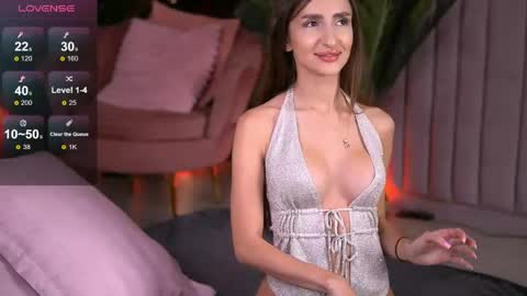 AryaNoire online show from May 18, 3:49 am