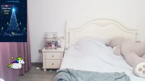 Lily online show from February 2, 4:42 am