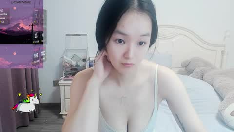 Lily online show from April 14, 4:16 am