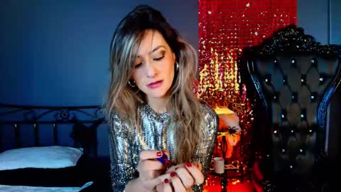 Catalina online show from November 4, 10:27 am