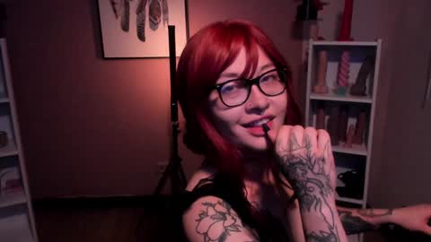 Snapshot of asami_chieko_ chatting on February 6, 12:43 am Asami online show from February 6, 12:43 am