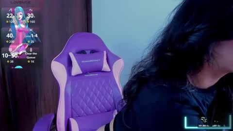 Saray online show from October 6, 5:20 pm