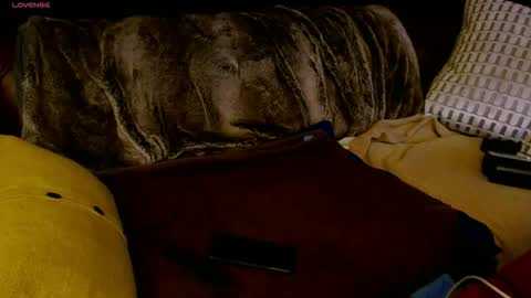 aschke online show from November 25, 4:39 pm