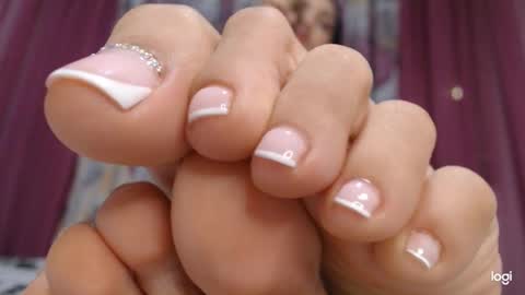 Snapshot of ash_nicefeet chatting on January 16, 2:30 am ashley online show from January 16, 2:30 am