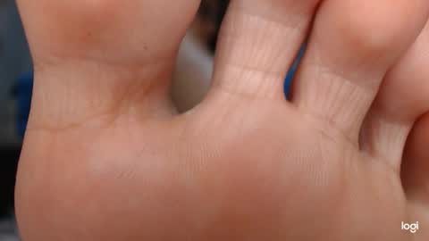 Snapshot of ash_nicefeet chatting on September 10, 4:02 am ashley online show from September 10, 4:02 am