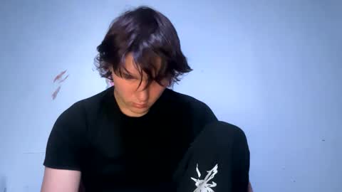 ashbuyersss online show from February 11, 2:46 am