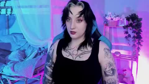 AshleyAshe  online show from October 8, 10:38 pm