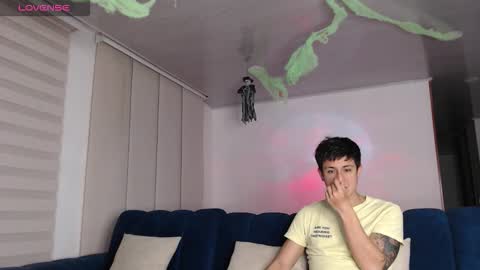 Ashley And Ryan  online show from October 4, 11:57 pm