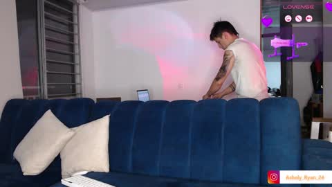 Ashley And Ryan  online show from September 19, 12:48 am