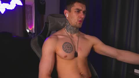 Snapshot of asher_88 chatting on March 12, 3:40 pm Jerk Machine online show from March 12, 3:40 pm